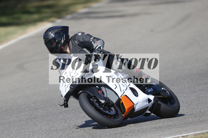 /35 07.08.2026  Discover the Bike ADR/Race 3 rot/282